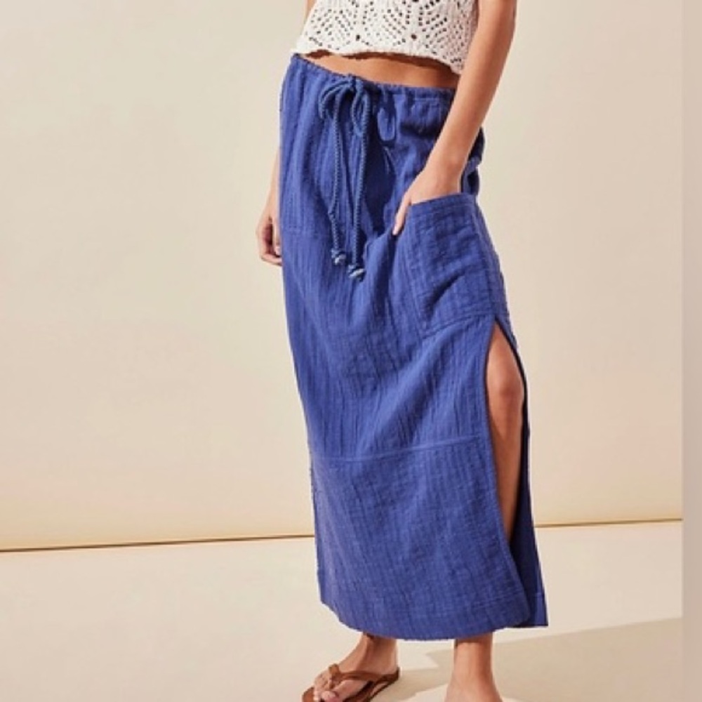 NWOT In The Spotlight skirt by Free People in size Small